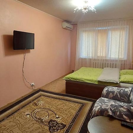 Nice Apartment Kiev Eksteriør bilde